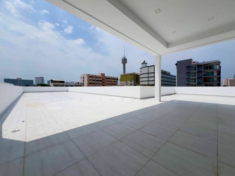 6-BR Villa, Chon Buri (Pattaya), Nong Pru, Bang Lamung (Pattaya), Chon Buri (Pattaya), 6 Bedrooms, 585 sqm, Villa For Sale, by Sita Shrestha, 500330089 - DDproperty.com