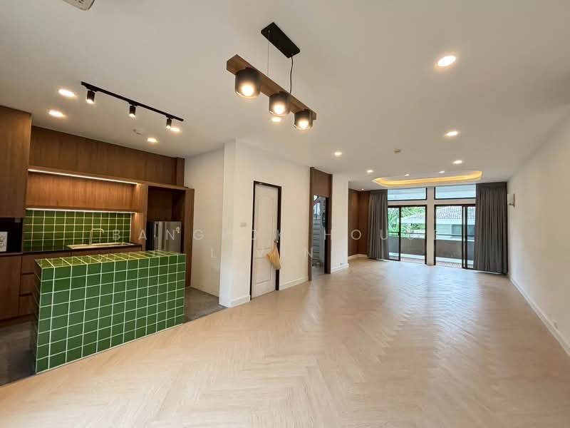 AA Court, Bangkok, 90 Sukhumvit 26, Khong Tan, Khlong Toei, Bangkok, 2 Bedrooms, 120 sqm, Condo For Rent, by Bangkok House Living, 500330103 - DDproperty.com
