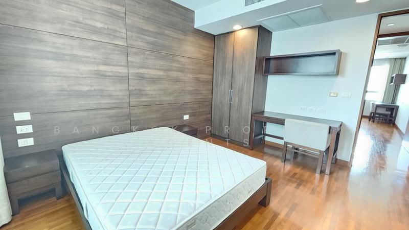 Chodtayakorn, Bangkok, Soi Sukhumvit 23, Khlongtoei Nua, Watthana, Bangkok, 4 Bedrooms, 245 sqm, Condo For Rent, by BANGKOK PROPERTY AGENTS, 500330113 - DDproperty.com