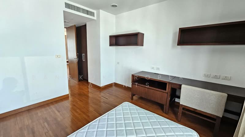 Chodtayakorn, Bangkok, Soi Sukhumvit 23, Khlongtoei Nua, Watthana, Bangkok, 4 Bedrooms, 245 sqm, Condo For Rent, by BANGKOK PROPERTY AGENTS, 500330113 - DDproperty.com