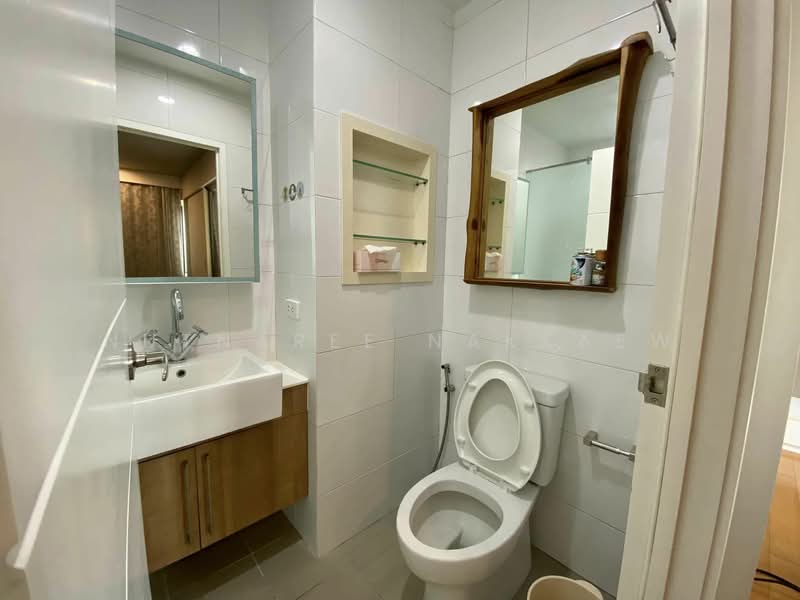 Blocs 77, Bangkok, 291 On Nut Rd, Phra Kanong Nua, Watthana, Bangkok, 1 Bedroom, 40 sqm, Condo For Rent, by Nutnaree Nakkaew, 500330115 - DDproperty.com