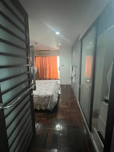 Saranjai Mansion, Bangkok, Soi Sukhumvit 6, Khlong Toei, Bangkok, 1 Bedroom, 70 sqm, Condo For Sale, by Pasupit Ditbanjong, 500330136 - DDproperty.com