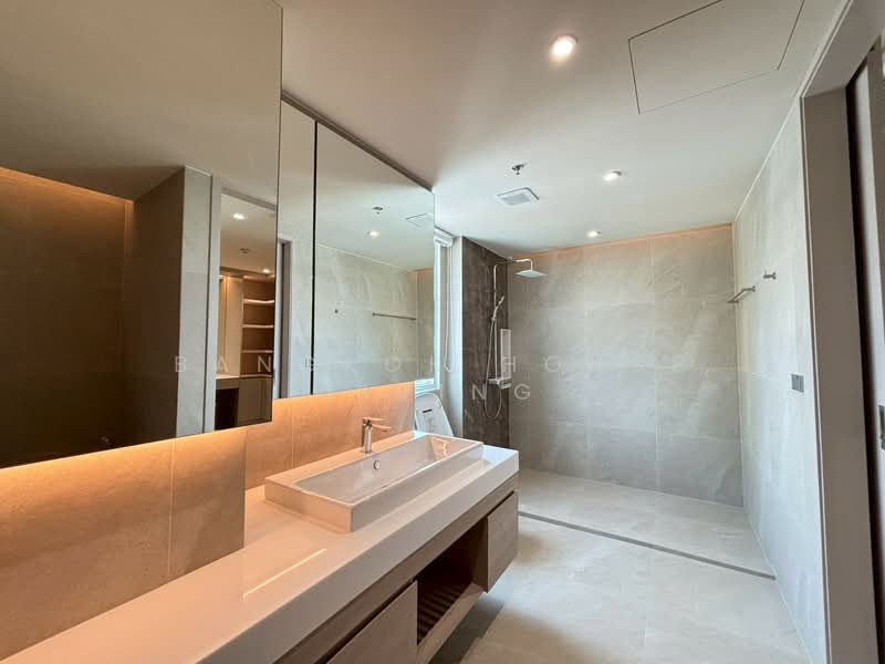 GM Serviced Apartment, Bangkok, 47 Soi Sukhumvit 20, Khlong Toei, Bangkok, 4 Bedrooms, 310 sqm, Condo For Rent, by Bangkok House Living, 500330163 - DDproperty.com