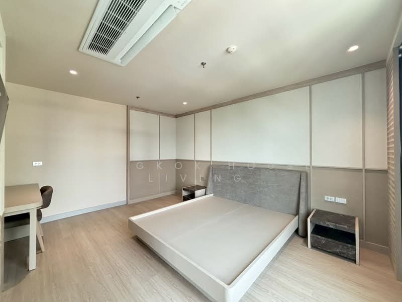 GM Serviced Apartment, Bangkok, 47 Soi Sukhumvit 20, Khlong Toei, Bangkok, 4 Bedrooms, 310 sqm, Condo For Rent, by Bangkok House Living, 500330163 - DDproperty.com
