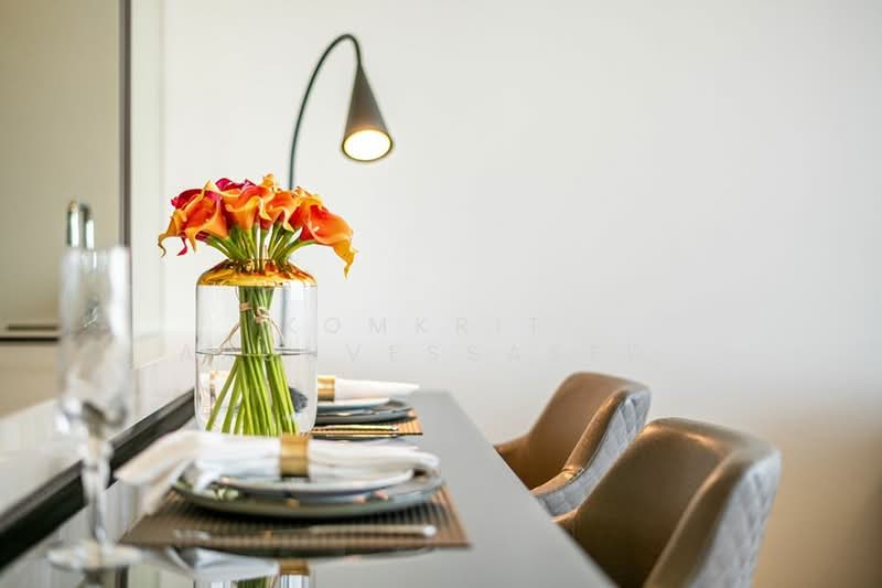 Saladaeng One, Bangkok, Sala Daeng 1 Alley, Silom, Bang Rak, Bangkok, 1 Bedroom, 51 sqm, Condo For Sale, by Komkrit  Arunvessased , 500330208 - DDproperty.com
