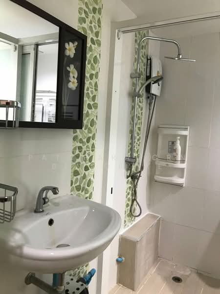 Central Ratchayothin Park, Bangkok, Phaholyothin, Chan Kasem, Chatuchak, Bangkok, 2 Bedrooms, 69 sqm, Condo For Sale, by Patcharaporn Binsorlae, 500330209 - DDproperty.com