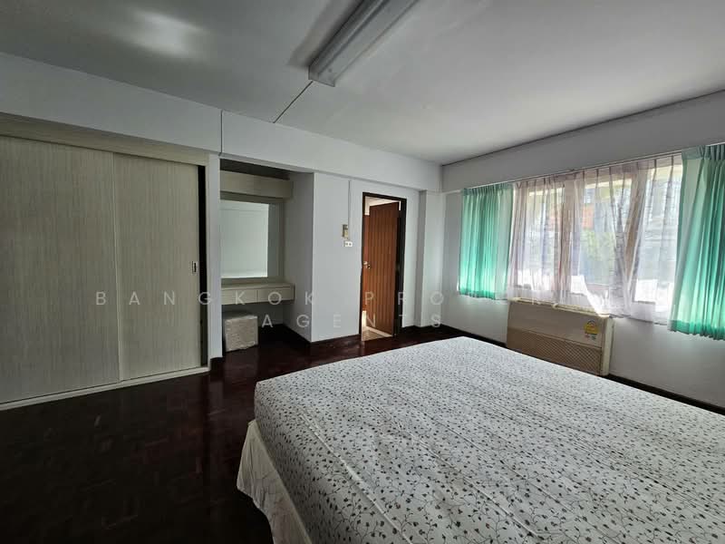 G.S.Mansion, Bangkok, 1 Sukhumvit 35 Alley, Khlong Tan Nua, Watthana, Bangkok, 2 Bedrooms, 180 sqm, Condo For Rent, by BANGKOK PROPERTY AGENTS, 500330220 - DDproperty.com
