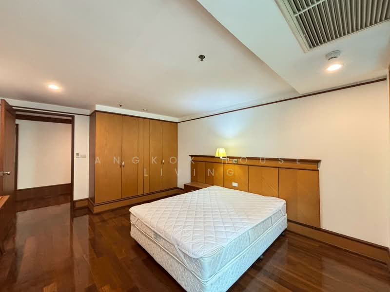 Insaf Tower, Bangkok, 26 Soi Sukhumvit 13, Bang Bon, Bangkok, 3 Bedrooms, 234 sqm, Condo For Rent, by Bangkok House Living, 500330228 - DDproperty.com