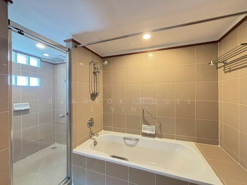 Insaf Tower, Bangkok, 26 Soi Sukhumvit 13, Bang Bon, Bangkok, 3 Bedrooms, 234 sqm, Condo For Rent, by Bangkok House Living, 500330228 - DDproperty.com