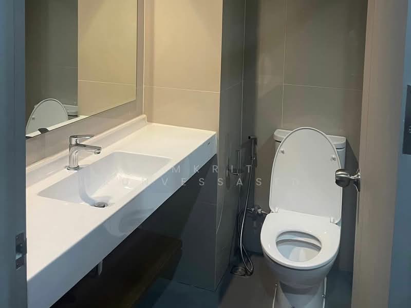 Park Origin Phrom Phong (Park 24), Bangkok, 68 Soi Sukhumvit 24, Khong Tan, Khlong Toei, Bangkok, 1 Bedroom, 30 sqm, Condo For Sale, by Komkrit  Arunvessased , 500330235 - DDproperty.com