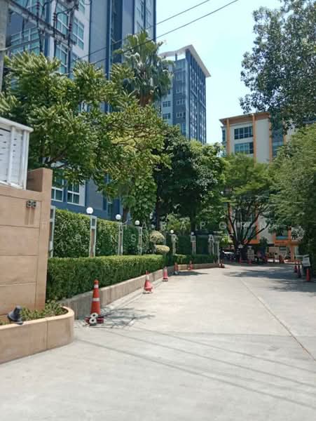 PG Rama 9, Bangkok, 98 Rama 9 Road, Huai Khwang, Bangkok, Studio, 30 sqm, Condo For Sale, by Patcharaporn Binsorlae, 500330282 - DDproperty.com