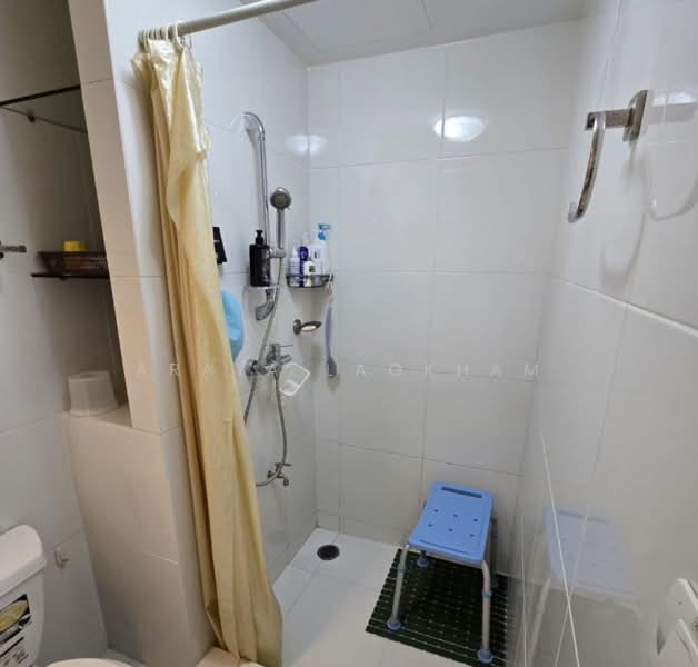 Centric Scene Ratchavipha, Bangkok, Ratchadaphisek Road, Bang Sue, Bangkok, 2 Bedrooms, 69 sqm, Condo For Sale, by Araya Laokham, 500330329 - DDproperty.com