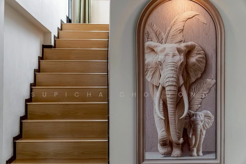 5-BR Villa, Chon Buri (Pattaya), Nong Pru, Bang Lamung (Pattaya), Chon Buri (Pattaya), 5 Bedrooms, 210 sqm, Villa For Sale, by Supicha Chorjong, 500330343 - DDproperty.com