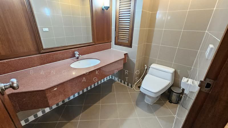 Insaf Tower, Bangkok, 26 Soi Sukhumvit 13, Bang Bon, Bangkok, 3 Bedrooms, 200 sqm, Condo For Rent, by BANGKOK PROPERTY AGENTS, 500330355 - DDproperty.com