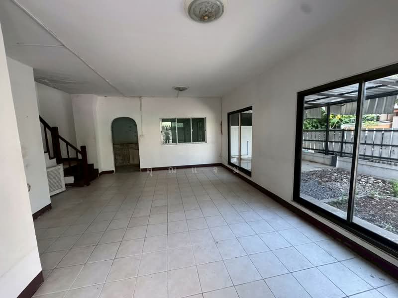 Baan Pruksa 13 Rangsit-Klong 3, Pathum Thani, Moobaan Pruksa 13, Khlong Sam, Khlong Luang, Pathum Thani, 3 Bedrooms, 32 sqm, Townhouse For Sale, by คุณแจม, 500330368 - DDproperty.com