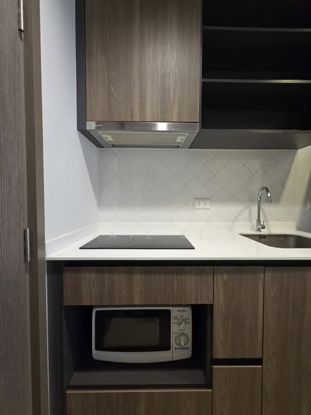 The Line Phahonyothin Park, Bangkok, 1090 Phahonyothin Road, Jom Phon, Chatuchak, Bangkok, 1 Bedroom, 33 sqm, Condo For Sale, by HOME Real Estate Service, 500330378 - DDproperty.com