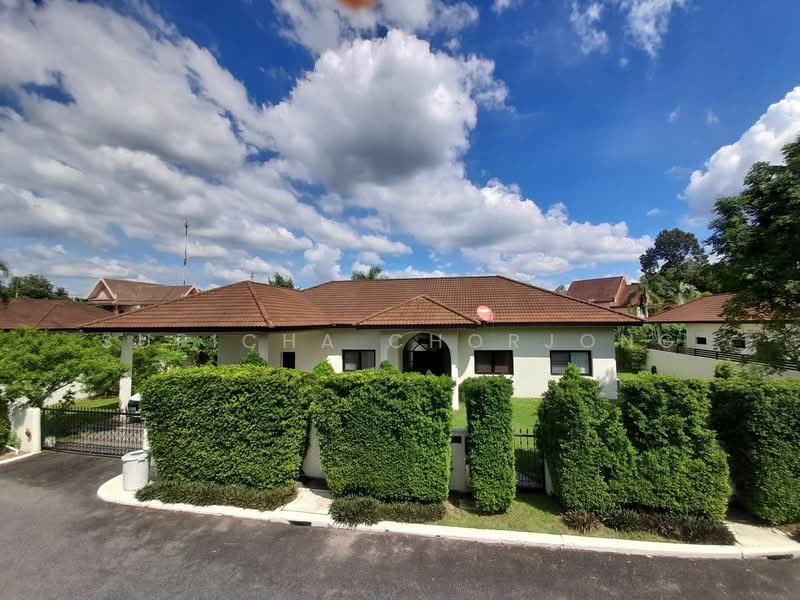 undefined, Chon Buri (Pattaya), Poong, Bang Lamung (Pattaya), Chon Buri (Pattaya), 4 Bedrooms, 400 sqm, Single Detached House For Sale, by Supicha Chorjong, 500330383 - DDproperty.com
