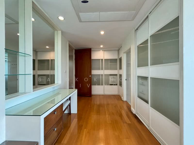 The Cadogan Private Residence, Bangkok, Soi Sukhumvit 39, Khlong Tan Nua, Watthana, Bangkok, 3 Bedrooms, 185 sqm, Condo For Rent, by Bangkok House Living, 500330387 - DDproperty.com