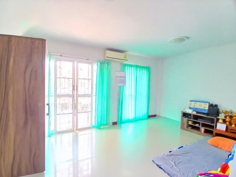 Suriya Place Bangna-KM.5 : สุริยา เพลส บางนา-กม.5, สมุทรปราการ, ถนนบัวนครินทร์, บางแก้ว, บางพลี, สมุทรปราการ, 102 ตร.ม., ทาวน์เฮ้าส์ ขาย, โดย The Best Property แอ๊ด, 500330445 - DDproperty.com