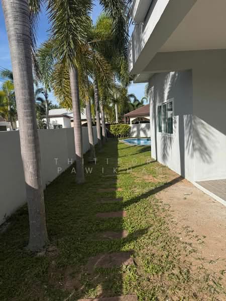 3-BR Villa, Chon Buri (Pattaya), Poong, Bang Lamung (Pattaya), Chon Buri (Pattaya), 3 Bedrooms, 159 sqm, Villa For Sale, by Thitiporn Pawikham, 500330458 - DDproperty.com