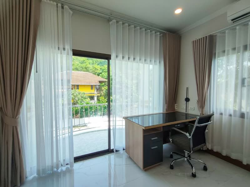 House Chalong, Phuket, Chalong, Muang Phuket, Phuket, 4 Bedrooms, 560 sqm, Single Detached House For Rent, by Prime Rosie, 500330478 - DDproperty.com