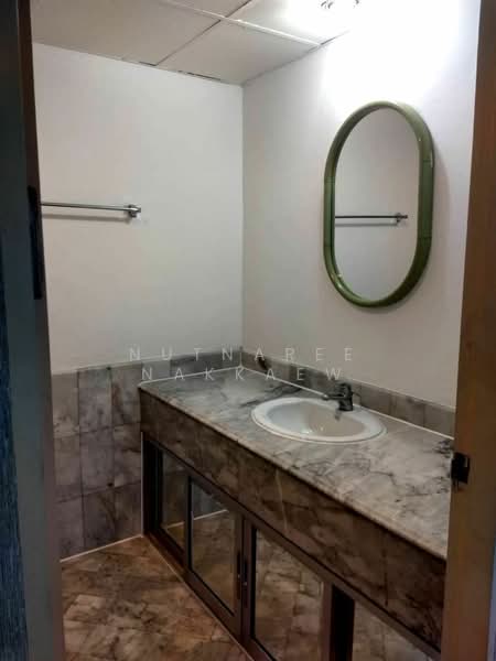 The Waterford Park, Bangkok, Soi Sukhumvit 53, Khlong Tan Nua, Watthana, Bangkok, 2 Bedrooms, 151 sqm, Condo For Rent, by Nutnaree Nakkaew, 500330495 - DDproperty.com