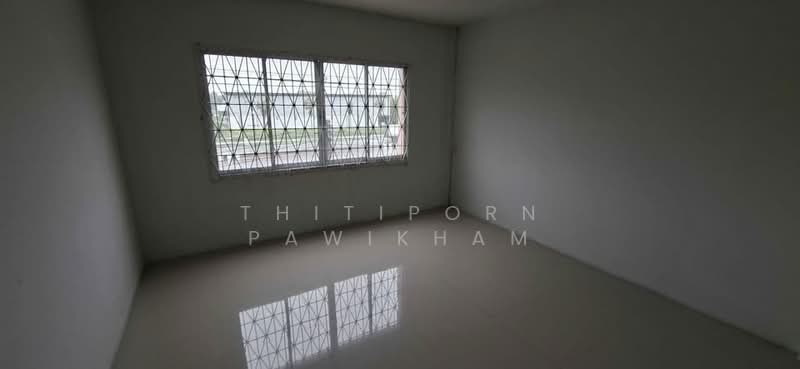 4-BR Townhouse, Chon Buri (Pattaya), Bang Pla Soi, Muang Chon Buri, Chon Buri (Pattaya), 4 Bedrooms, 382 sqm, Townhouse For Sale, by Thitiporn Pawikham, 500330518 - DDproperty.com