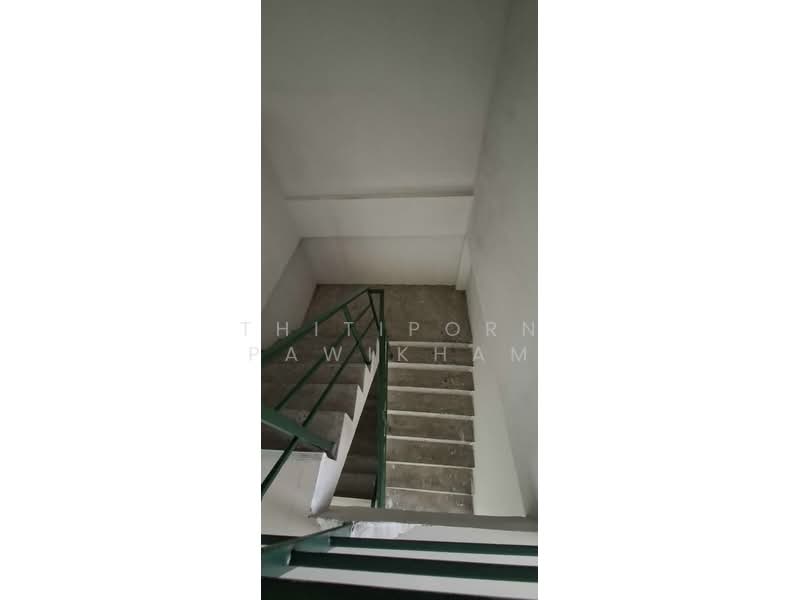 4-BR Townhouse, Chon Buri (Pattaya), Bang Pla Soi, Muang Chon Buri, Chon Buri (Pattaya), 4 Bedrooms, 382 sqm, Townhouse For Sale, by Thitiporn Pawikham, 500330518 - DDproperty.com