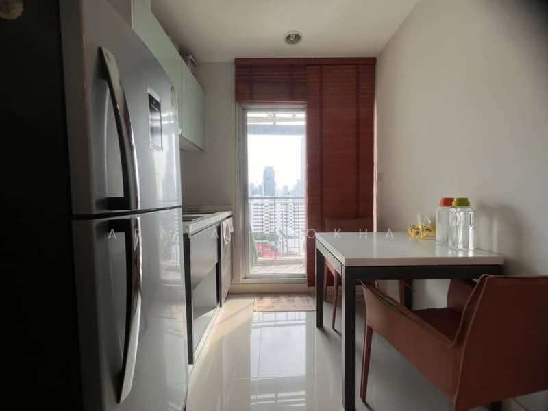 Centric Sathorn-St Louis, Bangkok, Sathorn Nua Road, Yan Nawa, Sathon, Bangkok, 1 Bedroom, 37 sqm, Condo For Sale, by Araya Laokham, 500330538 - DDproperty.com