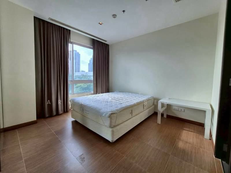 The Lofts Yennakart, Bangkok, 366 ์Soi Nang Linchi Yenakat Road, Chong Nonsi, Yan Nawa, Bangkok, 2 Bedrooms, 68 sqm, Condo For Sale, by Komkrit Arunvessased , 500330609 - DDproperty.com