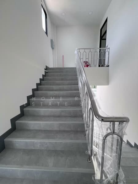 Home office + โกดังสินค้าหลังเซ็นทรัลศาลายา, Nakhon Pathom, Bang Toei, Sam Phran, Nakhon Pathom, , 1,400 sqm, Warehouse/Factory For Sale, by HOME Real Estate Service, 500330622 - DDproperty.com