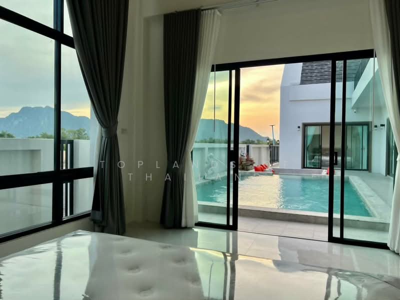 ขาย Pool Villa ชะอำ จ.เพชรบุรี (มีระเบียงดาดฟ้า ชมวิว และ Party) ทำเลส่วนตัว 126 ตร.วา 377 ตร.ม, Phetchaburi, Na Yang, Cha-Am, Phetchaburi, 3 Bedrooms, 377 sqm, Villa For Sale, by TopLands of Thailand, 500330624 - DDproperty.com