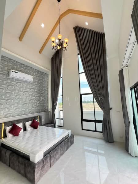 ขาย Pool Villa ชะอำ จ.เพชรบุรี (มีระเบียงดาดฟ้า ชมวิว และ Party) ทำเลส่วนตัว 126 ตร.วา 377 ตร.ม, เพชรบุรี, นายาง, ชะอำ, เพชรบุรี, 377 ตร.ม., วิลล่า ขาย, โดย TopLands of Thailand, 500330624 - DDproperty.com