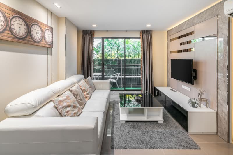 Mirage Sukhumvit 27, Bangkok, 6 Soi Sukhumvit 27, Khlongtoei Nua, Watthana, Bangkok, 1 Bedroom, 50 sqm, Condo For Sale, by Komkrit Arunvessased , 500330637 - DDproperty.com