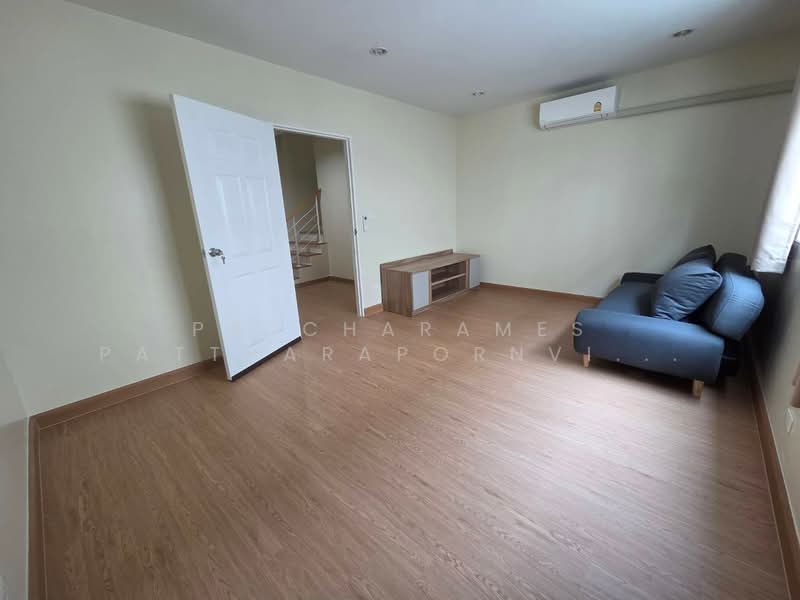 Villette City Pattanakarn 38, Bangkok, Phatthanakan Road, Prawet, Bangkok, 3 Bedrooms, 80 sqm, Townhouse For Rent, by Patcharames Pattharapornviboon, 500330645 - DDproperty.com