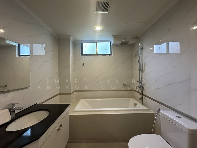 M Towers, Bangkok, Soi Sukhumvit 35, Khlong Tan Nua, Watthana, Bangkok, 3 Bedrooms, 230 sqm, Apartment For Rent, by Smart Living Bangkok Co.,Ltd., 500330684 - DDproperty.com