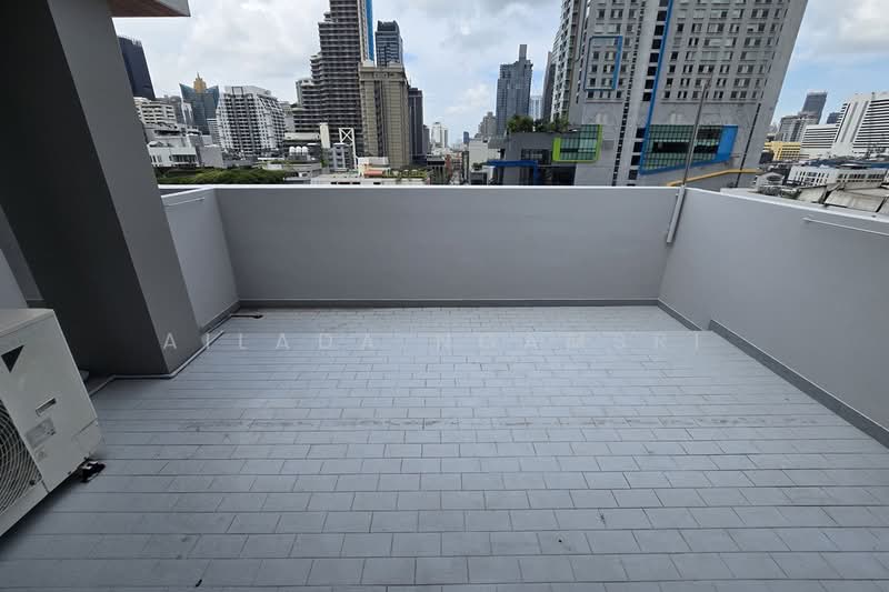 Chaidee Mansion, Bangkok, 75-7 Soi Sukhumvit 11, Khlongtoei Nua, Watthana, Bangkok, 2 Bedrooms, 300 sqm, Condo For Rent, by Ailada Ngamsri, 500330708 - DDproperty.com