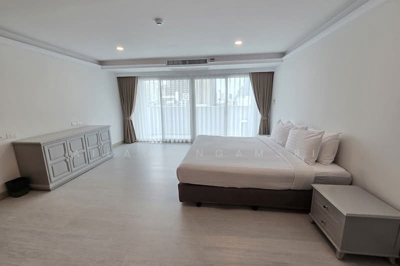 Chaidee Mansion, Bangkok, 75-7 Soi Sukhumvit 11, Khlongtoei Nua, Watthana, Bangkok, 2 Bedrooms, 300 sqm, Condo For Rent, by Ailada Ngamsri, 500330708 - DDproperty.com