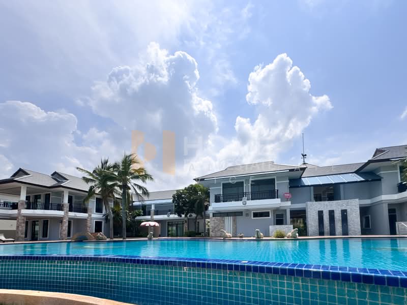Casalunar Village, Chon Buri (Pattaya), Saen Suk, Muang Chon Buri, Chon Buri (Pattaya), 3 Bedrooms, 140 sqm, Single Detached House For Sale, by HOME Real Estate Service, 500330727 - DDproperty.com