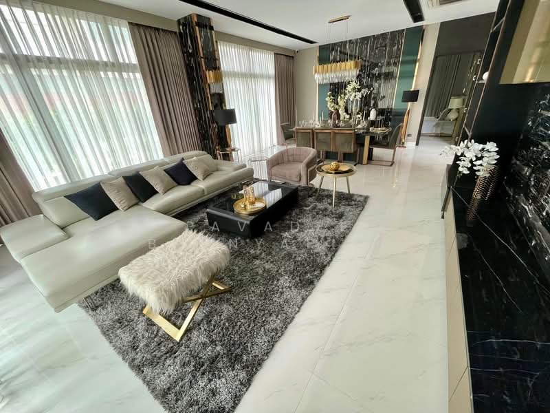 undefined, Bangkok, Saphan Sung, Bangkok, 5 Bedrooms, 453 sqm, Single Detached House For Sale, by Pavadee Boonyarith, 500330743 - DDproperty.com