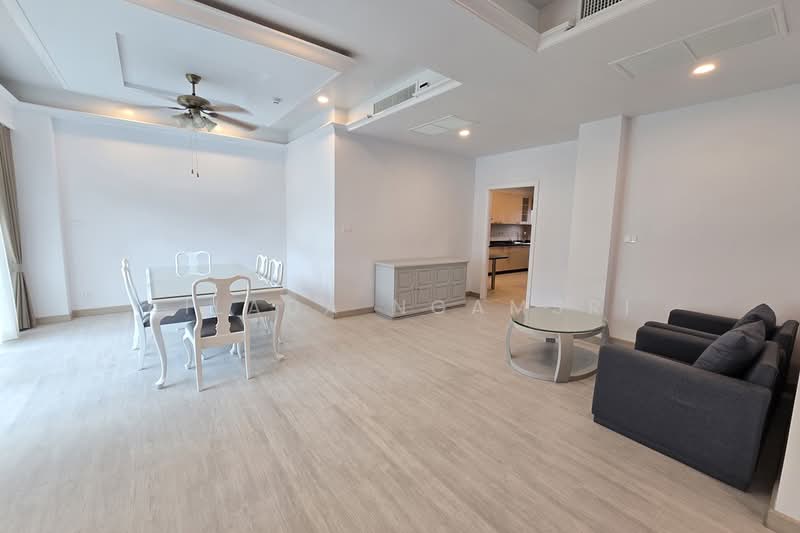 Chaidee Mansion, Bangkok, 75-7 Soi Sukhumvit 11, Khlongtoei Nua, Watthana, Bangkok, 3 Bedrooms, 270 sqm, Condo For Rent, by Ailada Ngamsri, 500330760 - DDproperty.com