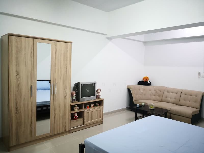 B.R. Condo, Bangkok, ซอยลาดพร้า ถนนลาดพร้าว, Khlong Chan, Bang Kapi, Bangkok, Studio, 30 sqm, Condo For Rent, by ไรวินทร์ ศิระพหลรุจน์, 500330772 - DDproperty.com