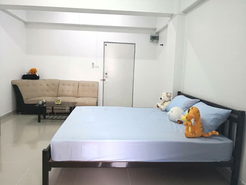 B.R. Condo, Bangkok, ซอยลาดพร้า ถนนลาดพร้าว, Khlong Chan, Bang Kapi, Bangkok, Studio, 30 sqm, Condo For Rent, by ไรวินทร์ ศิระพหลรุจน์, 500330772 - DDproperty.com
