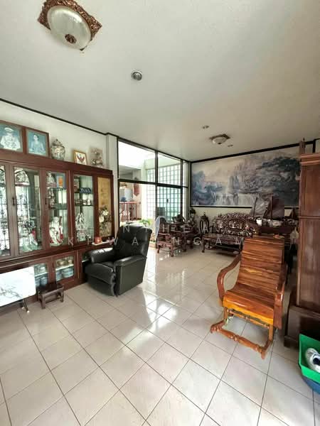 4-BR House, Bangkok, Chong Nonsi, Yan Nawa, Bangkok, 4 Bedrooms, 384 sqm, Single Detached House For Sale, by Anthea Khwanngam, 500330775 - DDproperty.com
