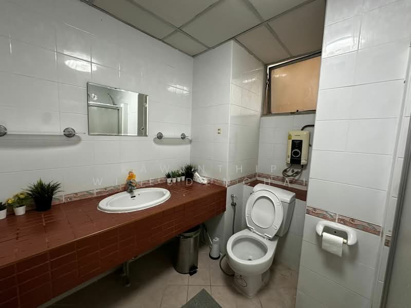 Tai Ping Towers, Bangkok, 582 Soi Sukhumvit 63, Khlong Tan Nua, Watthana, Bangkok, 3 Bedrooms, 130 sqm, Condo For Rent, by Kawinthip Wisesdenchai, 500330818 - DDproperty.com