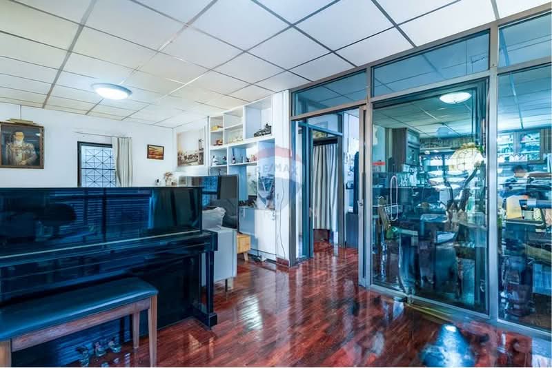 Pridipanomyong 13, Bangkok, สุขุมวิท 71, Bang Chak, Phra Khanong, Bangkok, 3 Bedrooms, 170 sqm, Single Detached House For Sale, by Sirin, 500330823 - DDproperty.com