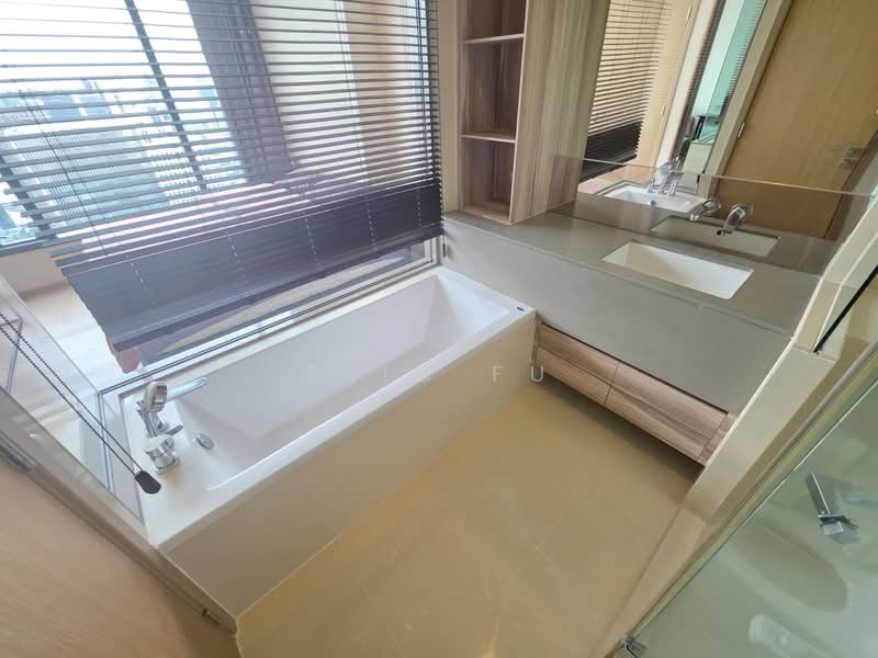 The Esse Asoke, Bangkok, 333 Soi Sukhumvit 21, Sukhumvit Road, Khlongtoei Nua, Watthana, Bangkok, 1 Bedroom, 48 sqm, Condo For Rent, by Eric Fu, 500330827 - DDproperty.com