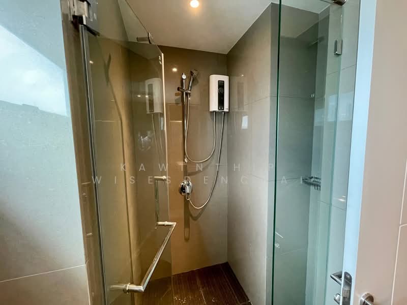 The Crest Sukhumvit 34, Bangkok, 778 Sukhumvit Road, Khong Tan, Khlong Toei, Bangkok, 2 Bedrooms, 66 sqm, Condo For Rent, by Kawinthip Wisesdenchai, 500330873 - DDproperty.com