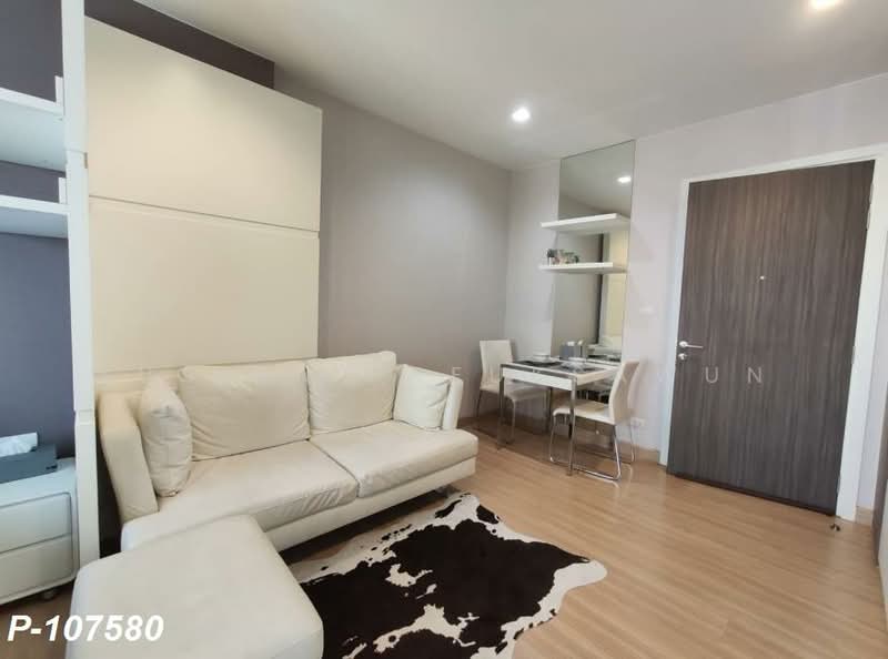 Urbano Absolute Sathon-Taksin, Bangkok, 345 Charoen Nakhon 14/2 Alley, Khlong Ton Sai, Khlong San, Bangkok, Studio, 30 sqm, Condo For Sale, by Susira Prueksawun, 500330897 - DDproperty.com