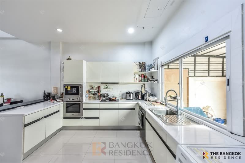 Simantra Ladprao 71 : ศิมันตรา ลาดพร้าว 71, กรุงเทพ, ซ.นาคนิวาส 21 ถ.นาคนิวาส (ลาดพร้าว 71), ลาดพร้าว, กรุงเทพ, 195 ตร.ม., บ้านเดี่ยว ขาย, โดย Sirirut Havee Akehurst, 500330945 - DDproperty.com